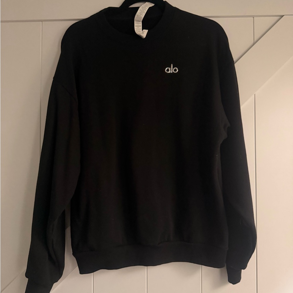 ALO Yoga Women's Black Crewneck Sweater